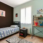 Maison Conviviale Pres Du Chateau *