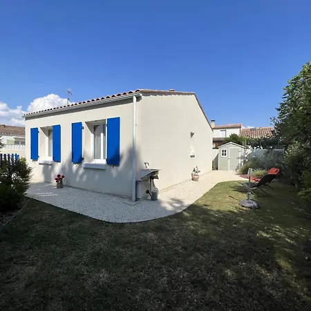 Maison Conviviale Pres Du Chateau Holiday home *