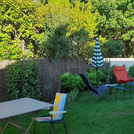 Holiday home Maison Conviviale Pres Du Chateau *