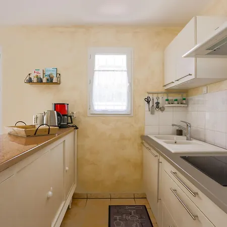 Maison Conviviale Pres Du Chateau *